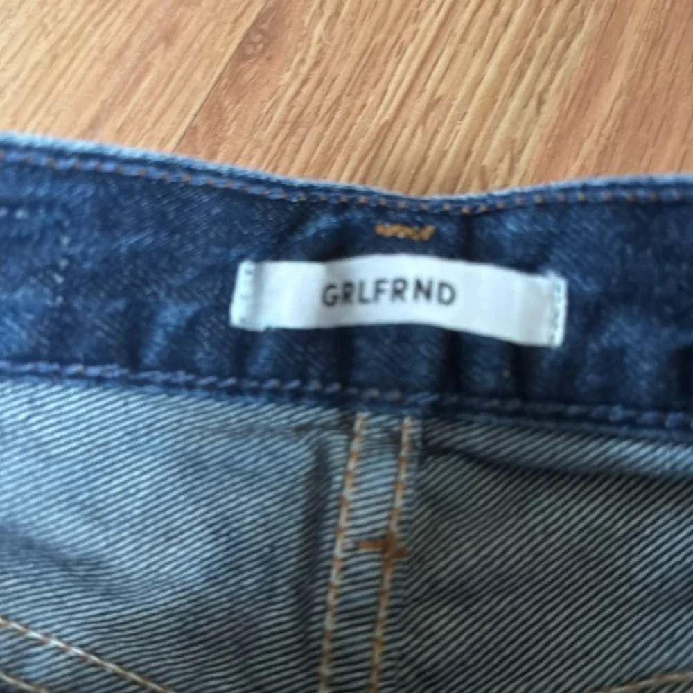 Grlfrnd Kaia Distressed Jean Shorts Size 25